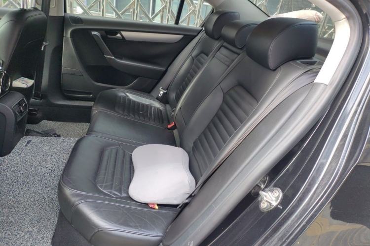 Used Volkswagen Magotan 2015 1.8TSI Advanced Model Left Rear Seat