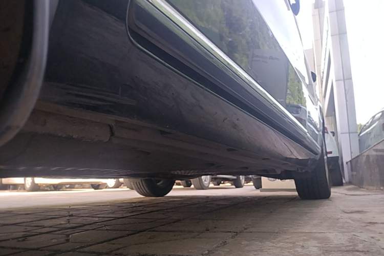 Used Volkswagen Magotan 2015 1.8TSI Advanced Model Left Side Sill