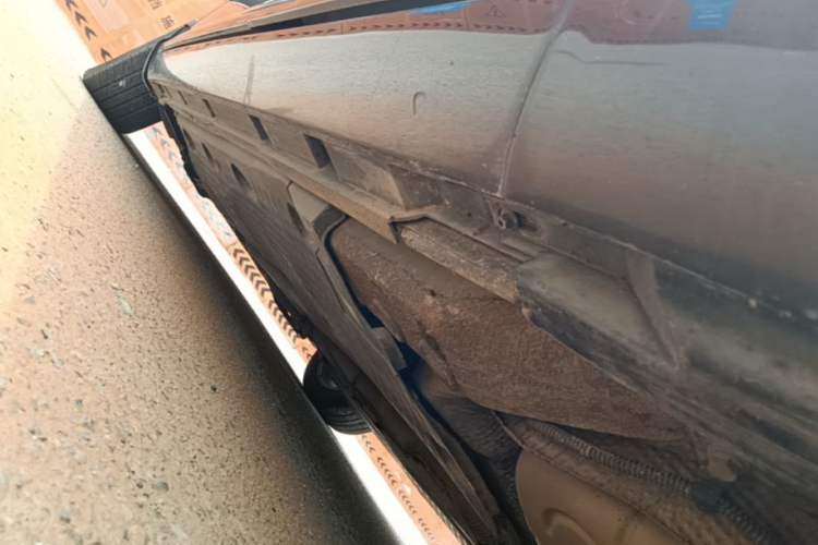 Used Volkswagen Magotan 2015 1.8TSI Advanced Model Left Side Sill