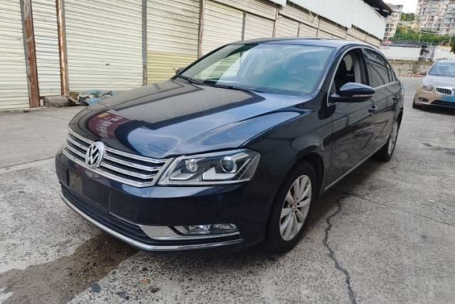Ojetý Volkswagen Magotan 2015 Facelift 1.8TSI Luxury Model