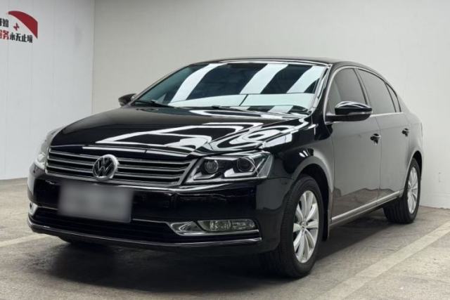 Ojetý Volkswagen Magotan 2015 1.8TSI Luxury Model
