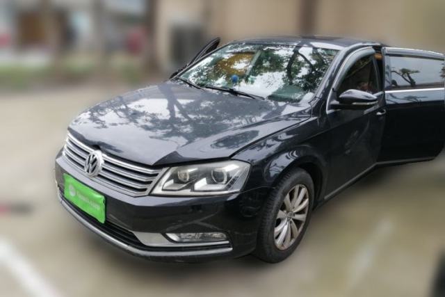 Ojetý Volkswagen Magotan 2015 1.8TSI Luxury Model