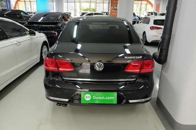 Used Volkswagen Magotan 2015 Facelift 1.8TSI Luxury Model Rear