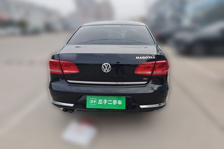 Used Volkswagen Magotan 2015 Facelift 1.8TSI Luxury Model Rear