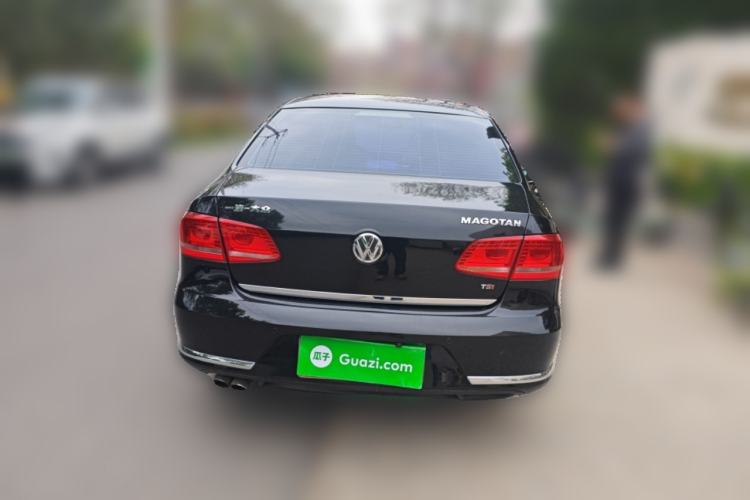 Used Volkswagen Magotan 2015 1.8TSI Advanced Model Rear