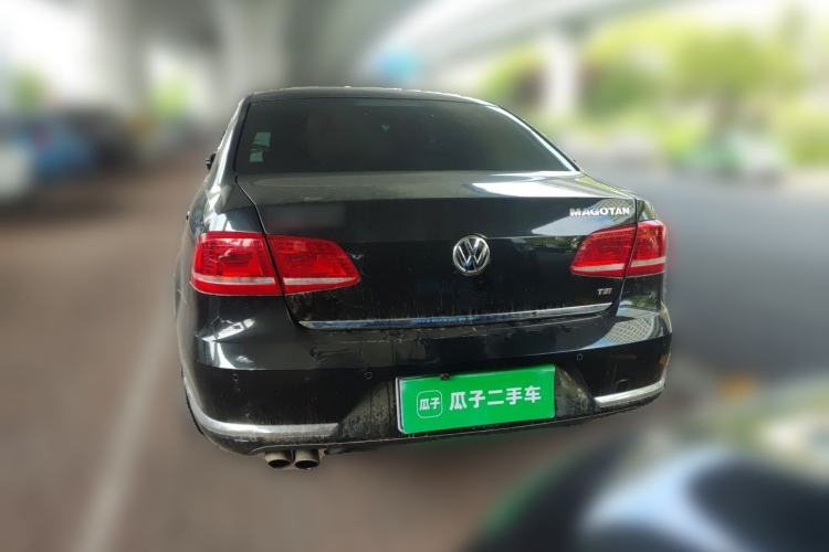 Used Volkswagen Magotan 2015 1.8TSI Advanced Model Rear