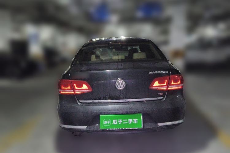 Used Volkswagen Magotan 2015 1.8TSI Advanced Model Rear