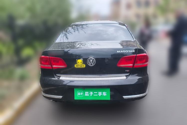 Used Volkswagen Magotan 2015 1.8TSI Luxury Model Rear