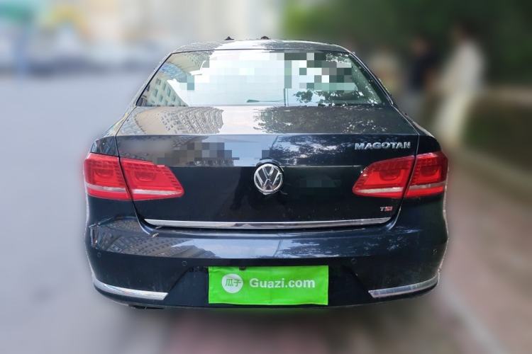 Used Volkswagen Magotan 2015 Facelift 1.8TSI Luxury Model Rear