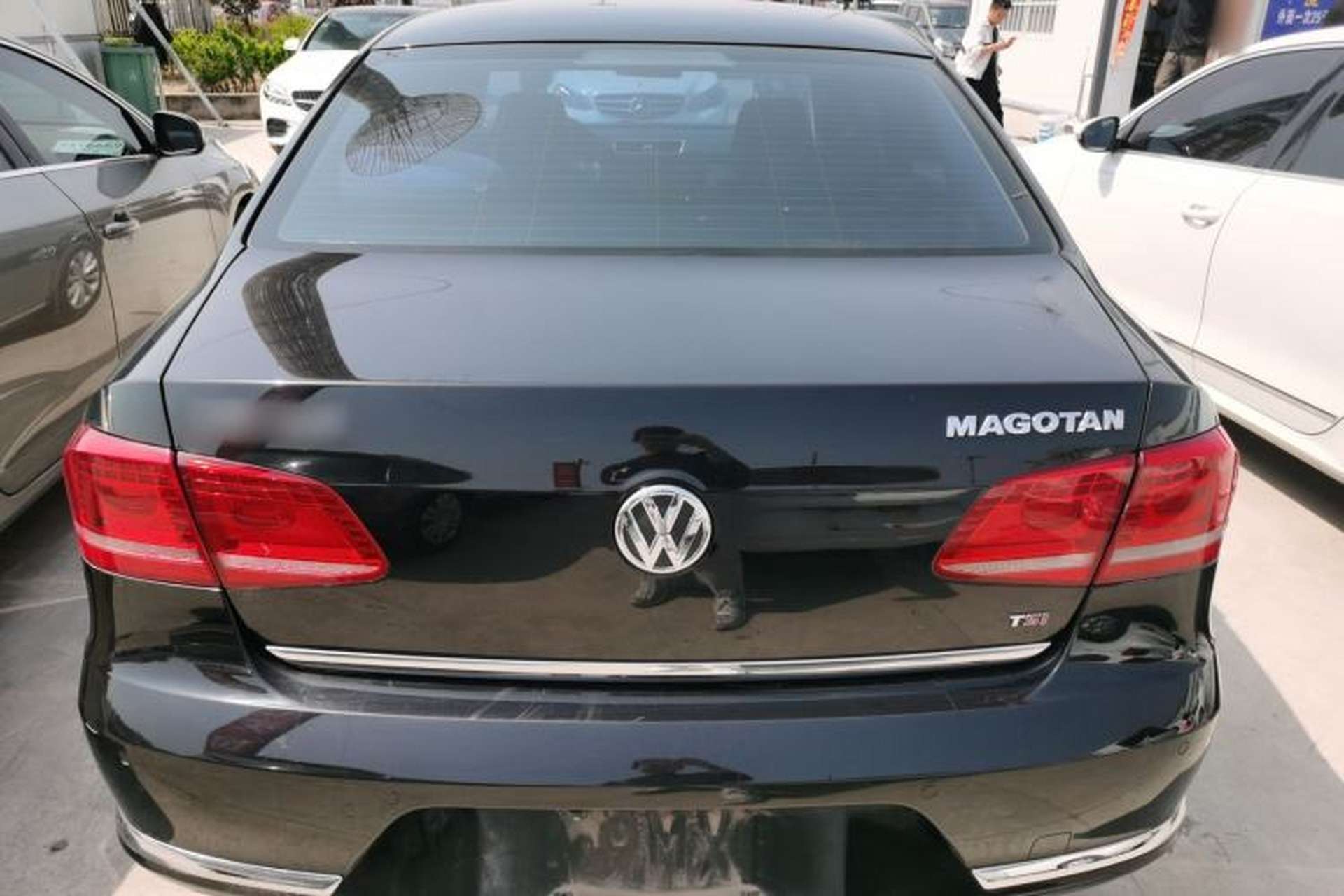 Used Volkswagen Magotan 2015 Facelift 1.8TSI Luxury Model Rear