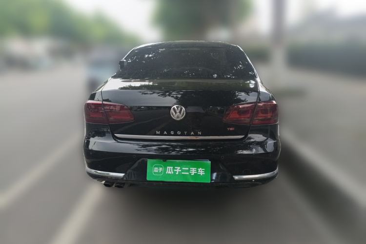 Used Volkswagen Magotan 2015 1.8TSI Advanced Model Rear