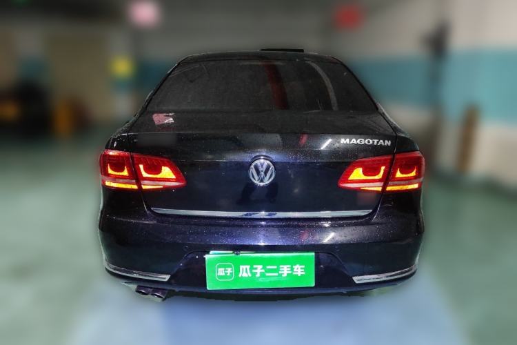 Used Volkswagen Magotan 2015 2.0 TSI Luxury Model Rear