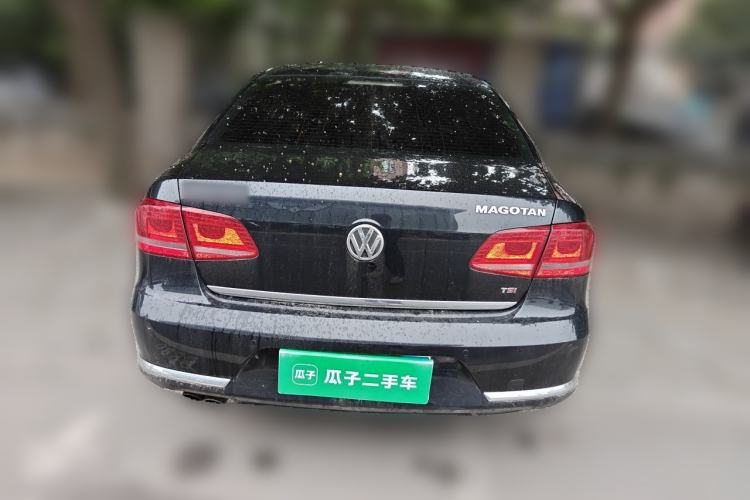 Used Volkswagen Magotan 2015 Facelift 1.8TSI Luxury Model Rear