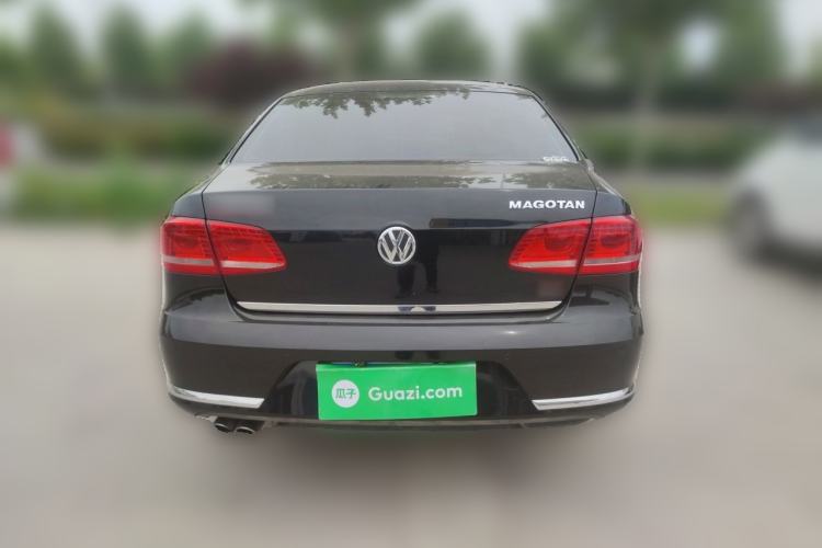 Used Volkswagen Magotan 2015 Revised Version 2.0 TSI Luxury Edition Rear