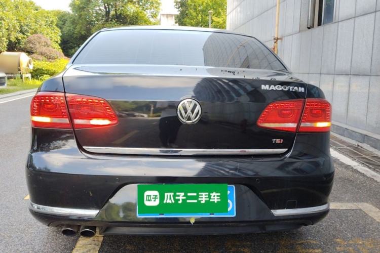 Used Volkswagen Magotan 2015 1.8TSI Luxury Model Rear