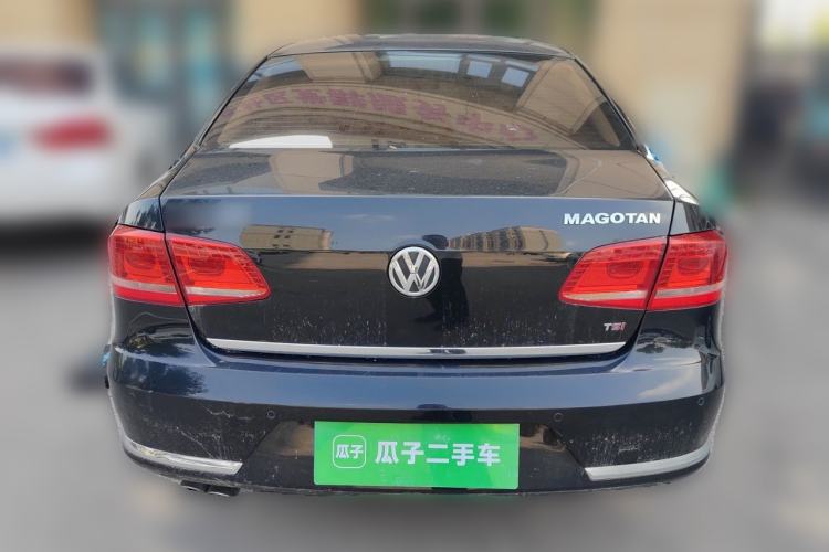Used Volkswagen Magotan 2015 1.8TSI Prestige Model Rear