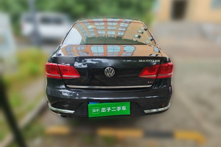 Used Volkswagen Magotan 2015 1.8TSI Advanced Model Rear