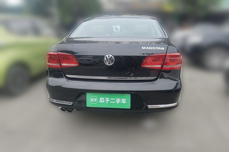 Used Volkswagen Magotan 2015 2.0 TSI Prestige Model Rear