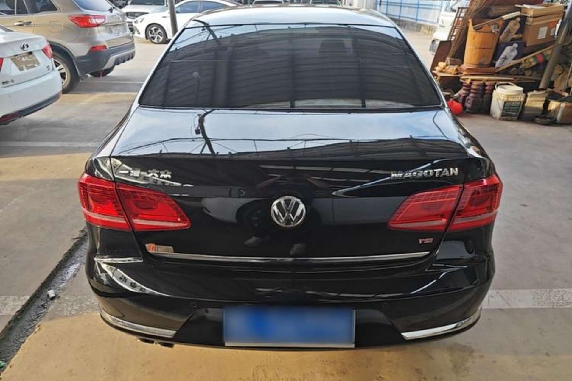 Used Volkswagen Magotan 2015 2.0 TSI Prestige Model Rear