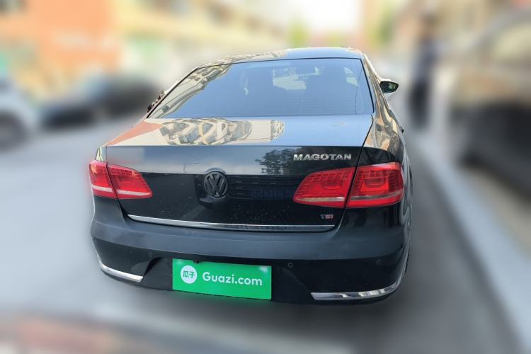 Used Volkswagen Magotan 2015 Facelift 1.8TSI Luxury Model Rear
