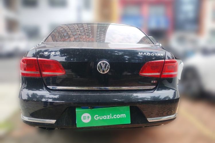 Used Volkswagen Magotan 2015 1.8TSI Advanced Model Rear