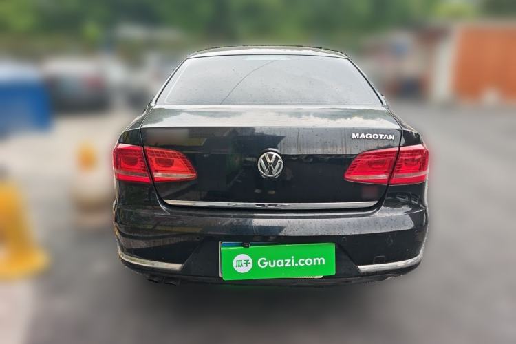 Used Volkswagen Magotan 2015 1.8TSI Advanced Model Rear