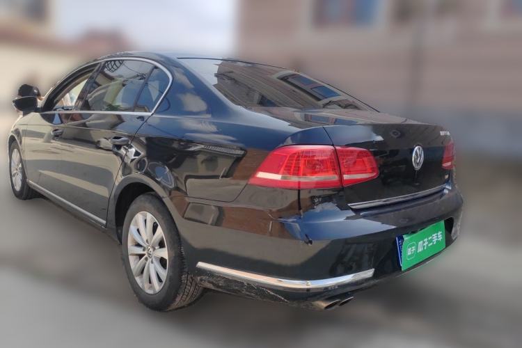 Used Volkswagen Magotan 2015 1.8TSI Advanced Model Rear Left 45 Deg