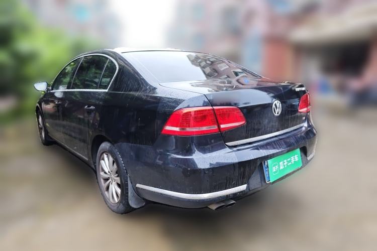 Used Volkswagen Magotan 2015 1.8TSI Advanced Model Rear Left 45 Deg