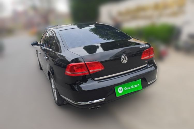 Used Volkswagen Magotan 2015 1.8TSI Advanced Model Rear Left 45 Deg