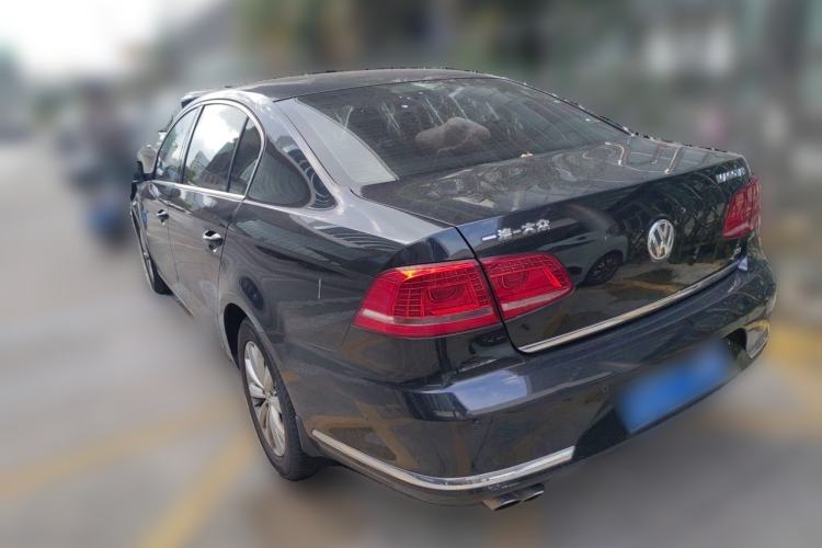 Used Volkswagen Magotan 2015 1.8TSI Advanced Model Rear Left 45 Deg