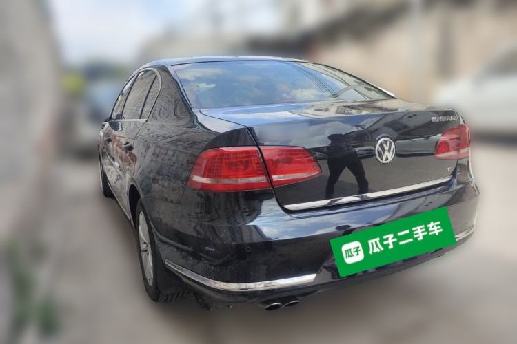 Used Volkswagen Magotan 2015 Facelift 1.8TSI Luxury Model Rear Left 45 Deg
