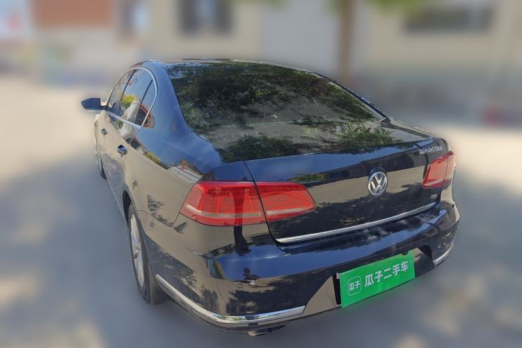 Used Volkswagen Magotan 2015 Facelift 1.8TSI Luxury Model Rear Left 45 Deg