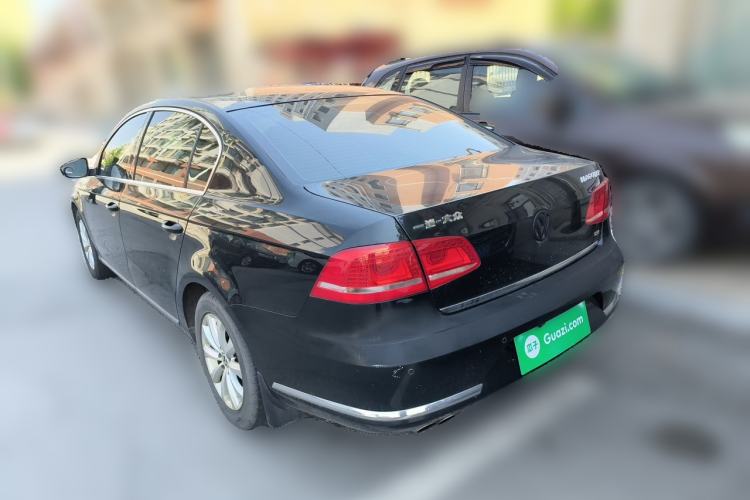 Used Volkswagen Magotan 2015 Facelift 1.8TSI Luxury Model Rear Left 45 Deg