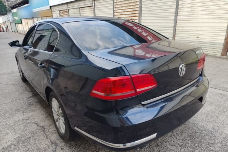 Used Volkswagen Magotan 2015 Facelift 1.8TSI Luxury Model Rear Left 45 Deg