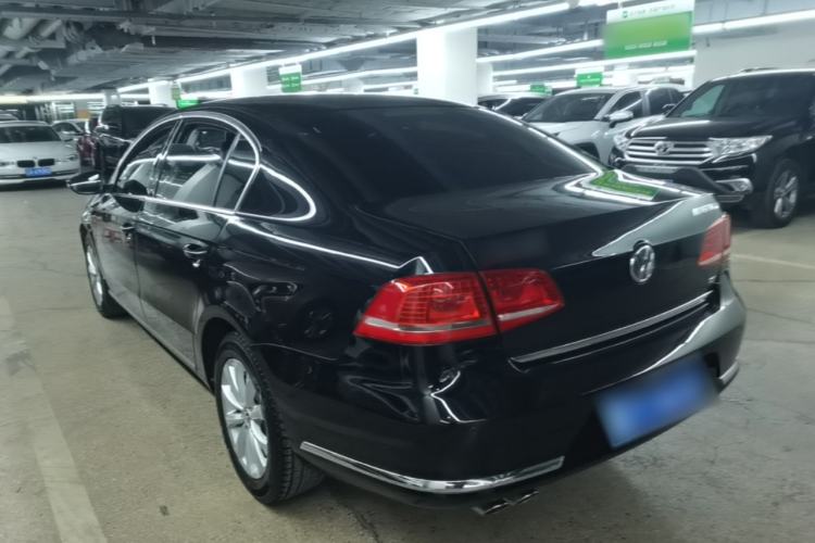 Used Volkswagen Magotan 2015 1.8TSI Luxury Model Rear Left 45 Deg