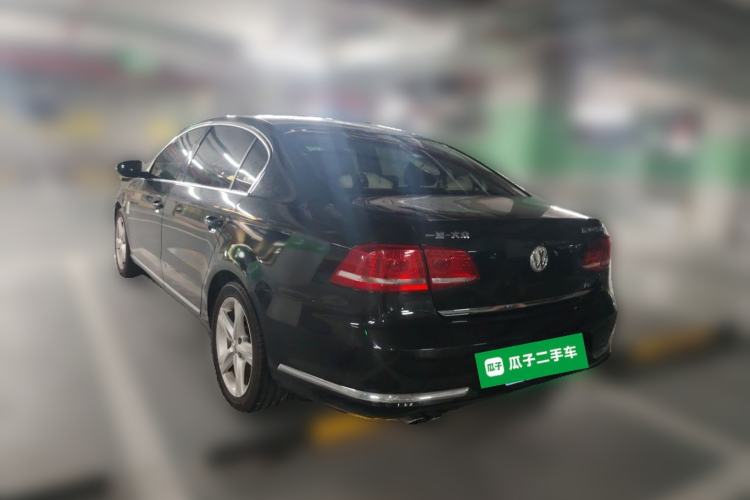 Used Volkswagen Magotan 2015 Facelift 1.8TSI Luxury Model Rear Left 45 Deg