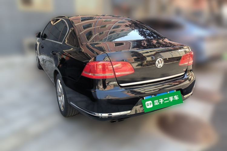 Used Volkswagen Magotan 2015 2.0 TSI Prestige Model Rear Left 45 Deg