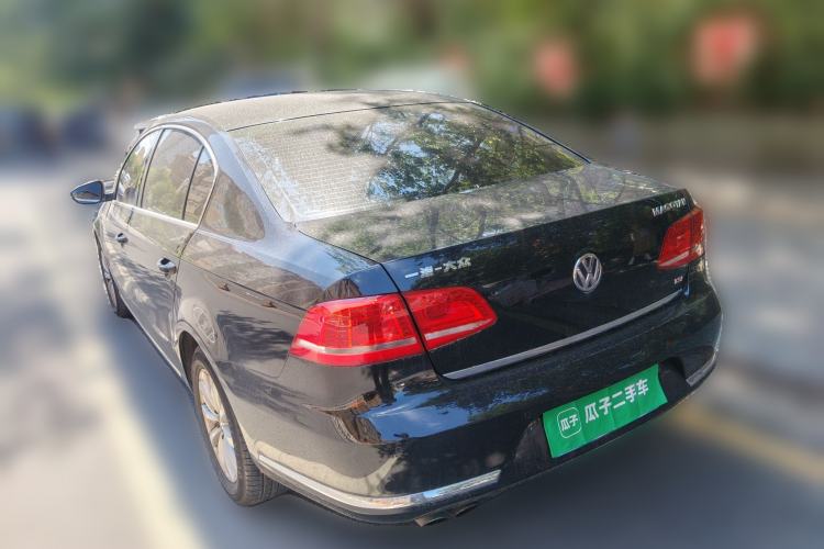 Used Volkswagen Magotan 2015 1.8TSI Luxury Model Rear Left 45 Deg