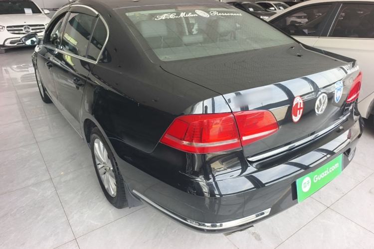 Used Volkswagen Magotan 2015 Facelift 1.8TSI Luxury Model Rear Left 45 Deg