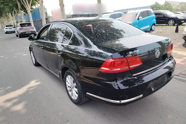 Used Volkswagen Magotan 2015 Facelift 1.8TSI Luxury Model Rear Left 45 Deg