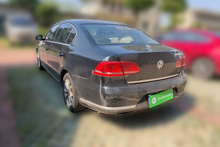 Used Volkswagen Magotan 2015 1.8TSI Advanced Model Rear Left 45 Deg