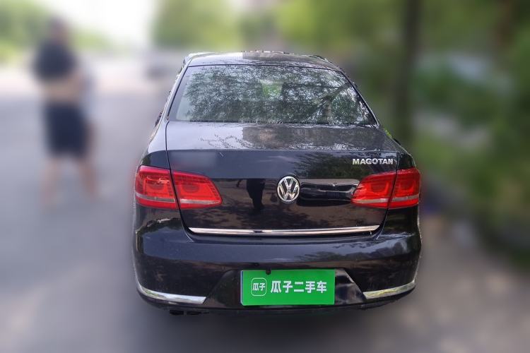 Used Volkswagen Magotan 2015 Revised Version 2.0 TSI Luxury Edition Rear