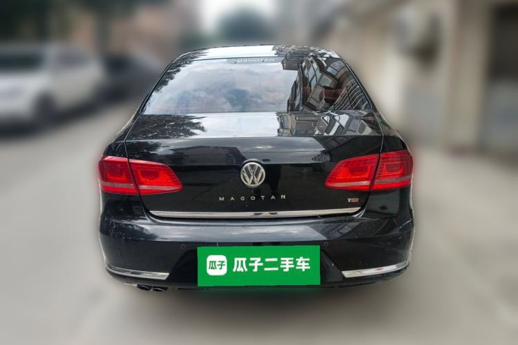 Used Volkswagen Magotan 2015 Facelift 1.8TSI Luxury Model Rear