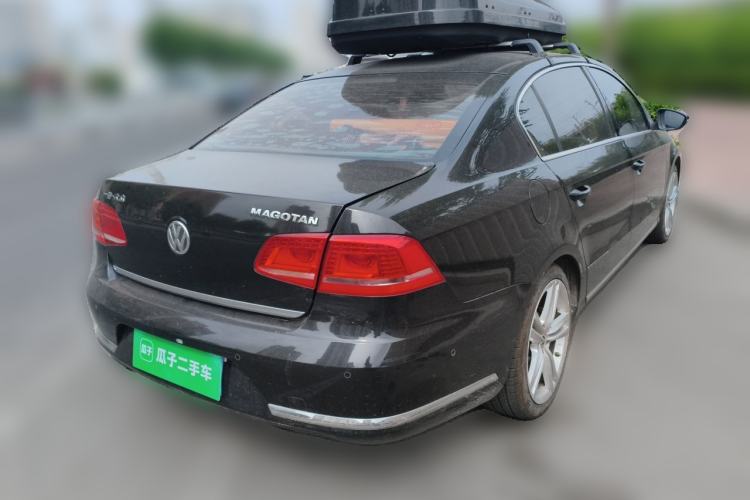 Used Volkswagen Magotan 2015 Revised Version 2.0 TSI Prestige Edition Rear Right 45 Deg