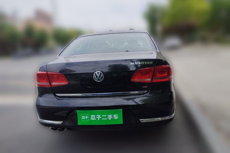 Used Volkswagen Magotan 2015 1.8TSI Prestige Model Rear