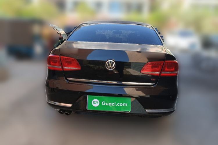 Used Volkswagen Magotan 2015 2.0 TSI Prestige Model Rear