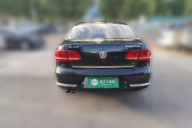 Used Volkswagen Magotan 2015 Revised Version 2.0 TSI Luxury Edition Rear