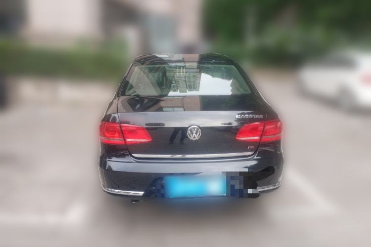 Used Volkswagen Magotan 2015 Facelift 1.8TSI Luxury Model Rear