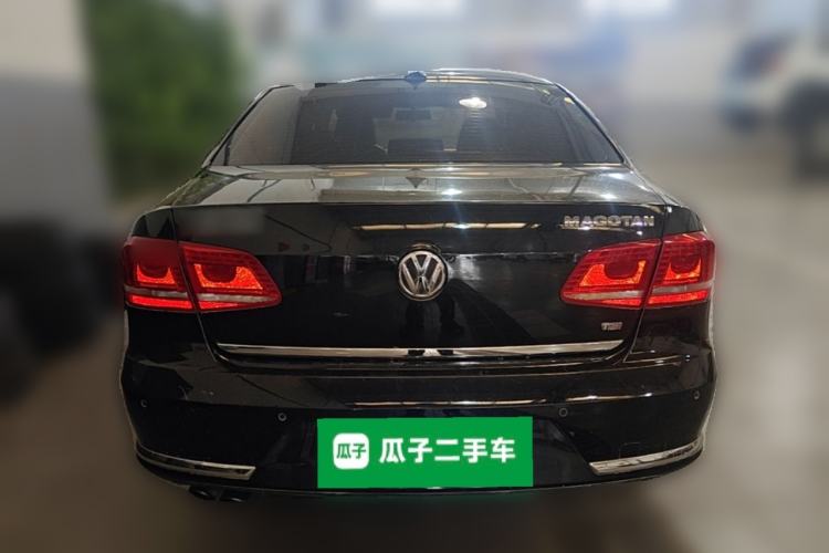 Used Volkswagen Magotan 2015 1.8TSI Advanced Model Rear