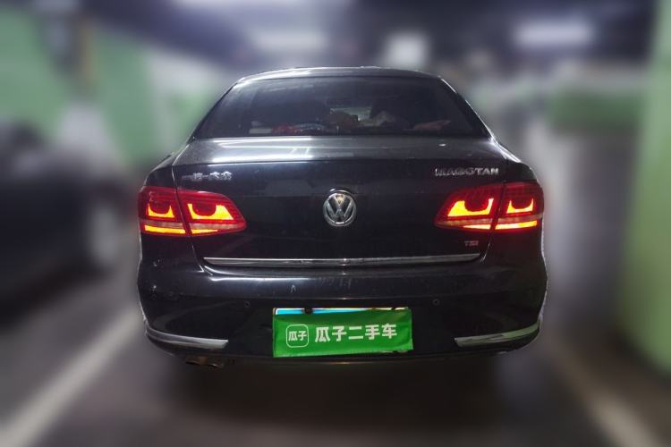 Used Volkswagen Magotan 2015 1.8TSI Luxury Model Rear